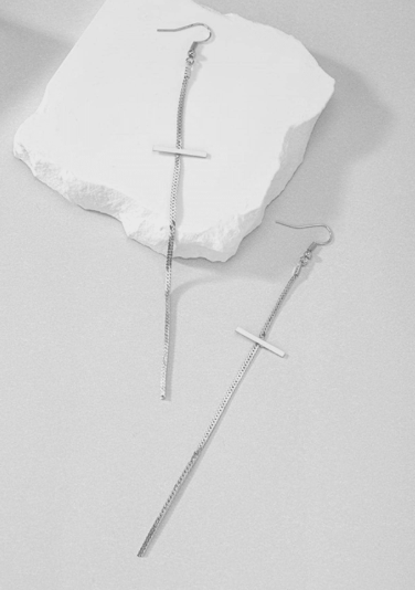 Elegant long cross earrings - Image 3